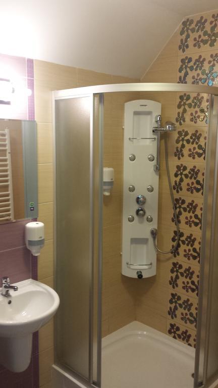Hotel Pawlakowa Zagroda Grabiny-Zameczek Pokoj fotografie